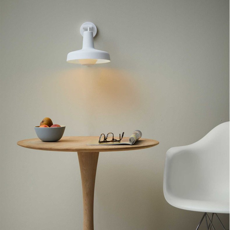 Arigato Extra Short Wall Light