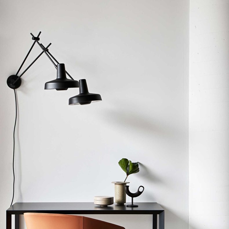 Arigato 2 Wall Light