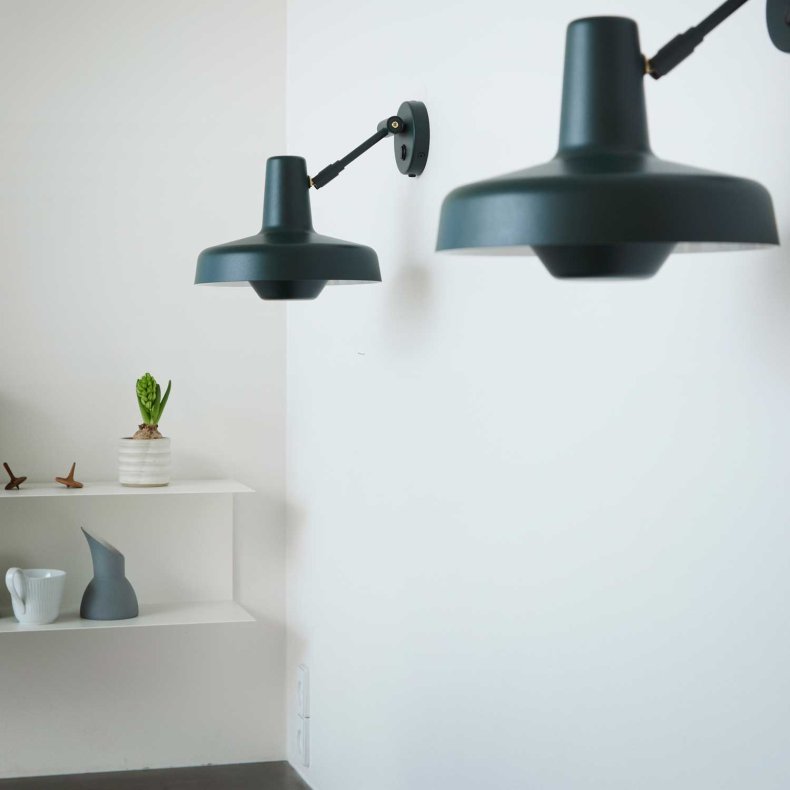 Arigato Colours Extra kort Vgglampa