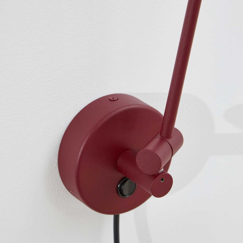 Arigato Red Wall Light