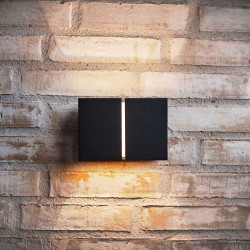 Ask IP65 svart V&auml;gglampa