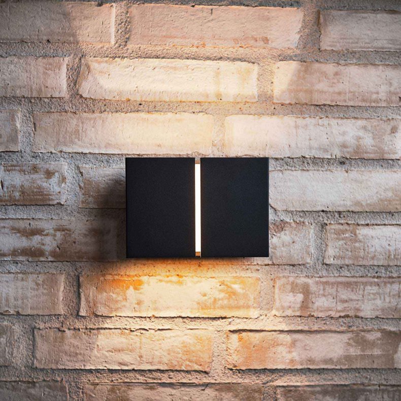 Ask IP65 svart V&auml;gglampa