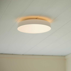 Avela 28 Hvit Taklampe/Vegglampe