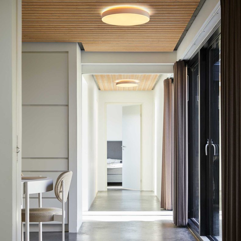 Avela 36 Soft Ivory Taklampa/Vgglampa