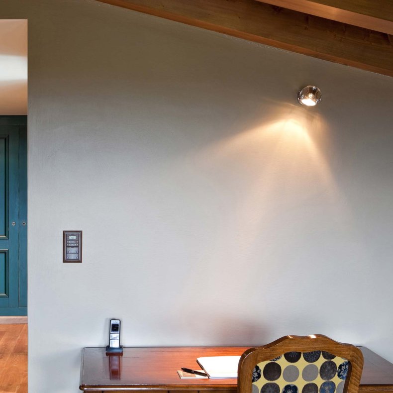 Beluga Vegglampe/Taklampe