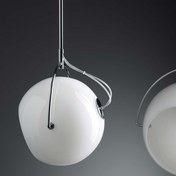 Beluga pendant light in modern Italian design - Lampefeber