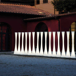 Biconica Pol Udendrs Gulvlampe