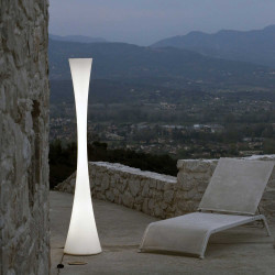 Biconica Pol Udendrs Gulvlampe