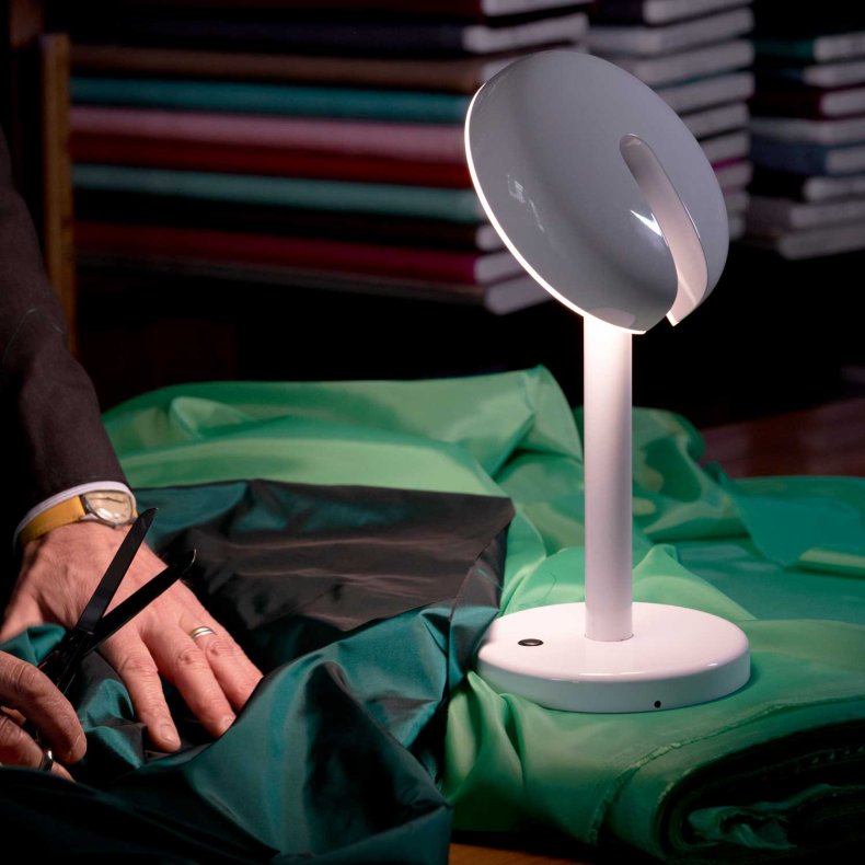 Cabriolette Cordless Table Lamp