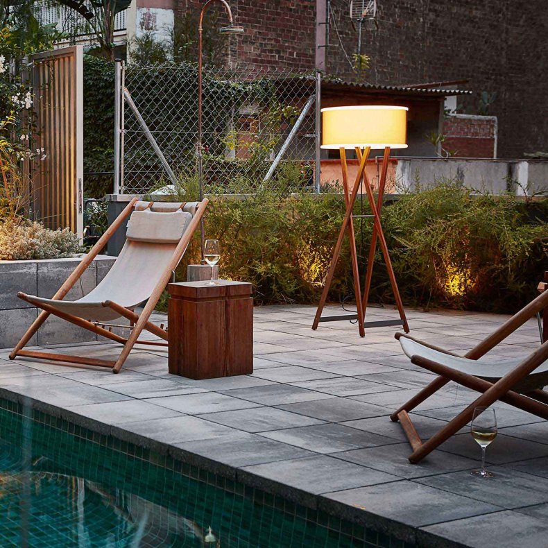 Cala 140 IP65 Udendrs Gulvlampe iroko/brun