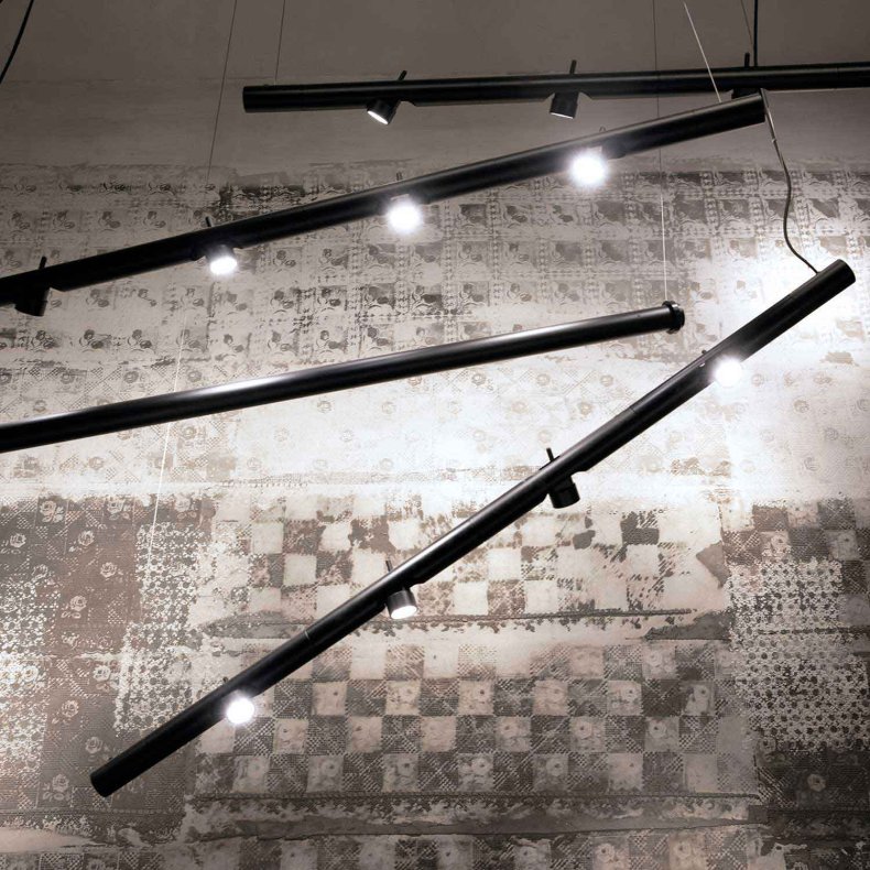 Calabrone Pendant Light