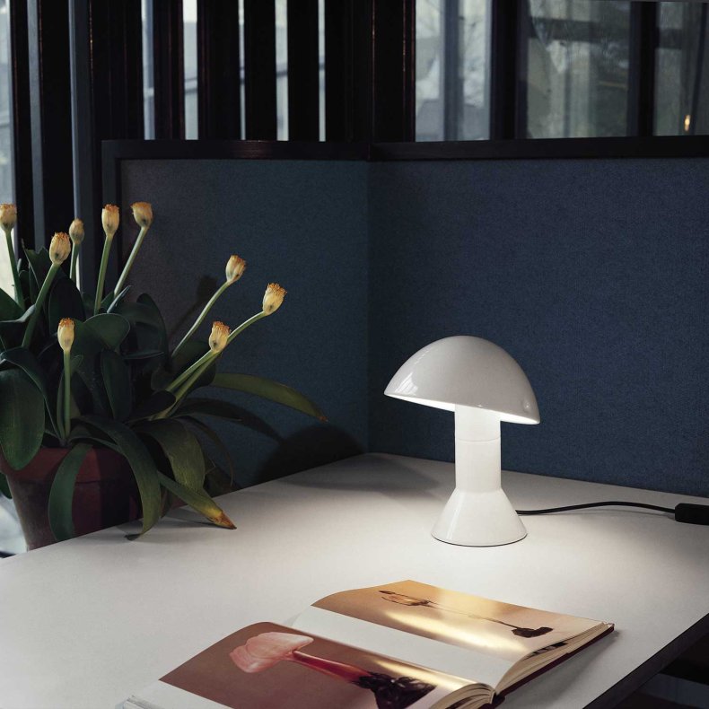 Elmetto Table Lamp