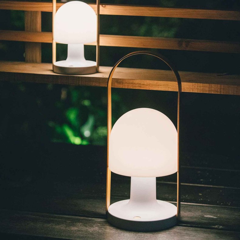 FollowMe Plus Table Lamp