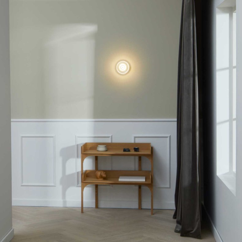 Glow Matt Gull Vegglampe