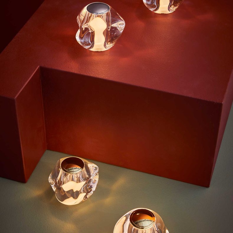 ICE BALL Gold Table Lamp