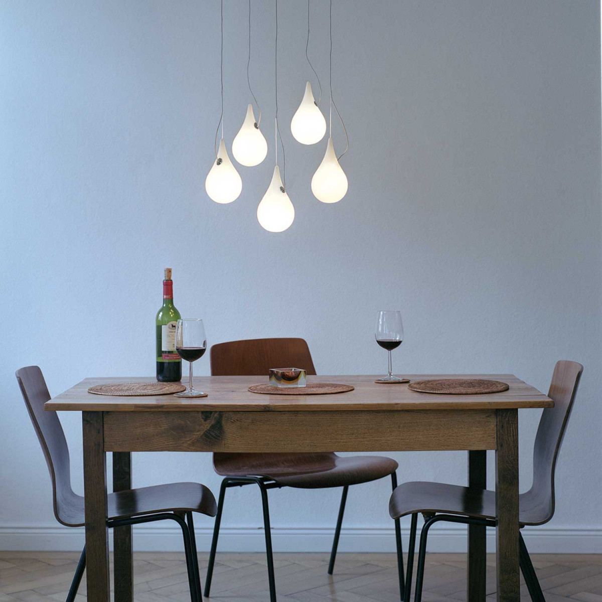 2 Xs 5 Cer Pendant Light Lampefeber, 2 Pendant Lights Over Dining Room Table