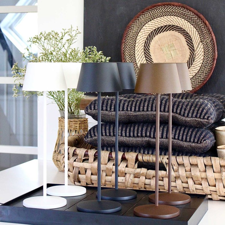 Modi Corten Table Lamp