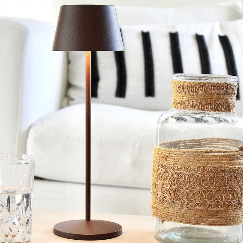 Modi Corten Table Lamp