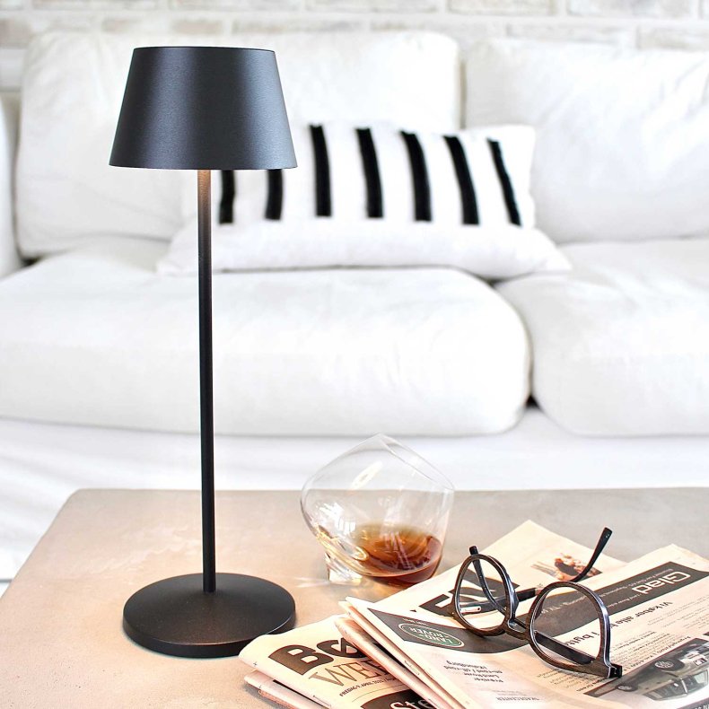 Modi Svart Bordslampa