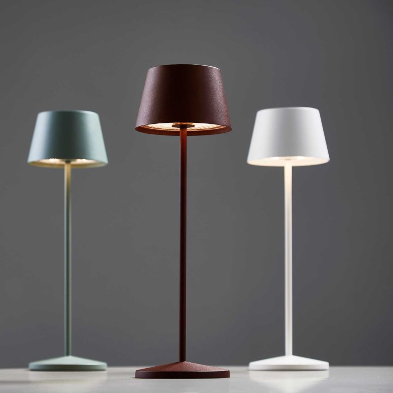 Modi Corten Table Lamp