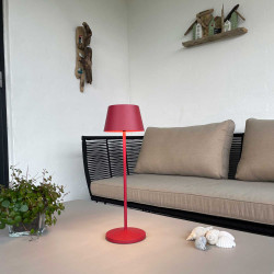 Modi Rubinr&ouml;d Bordslampa