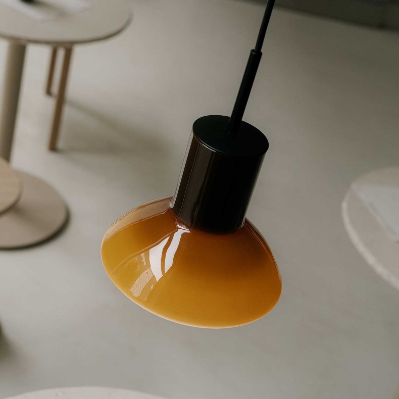 Onda Ochre Pendant Light