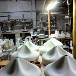 Pleat Box 13 sort/hvid Pendel