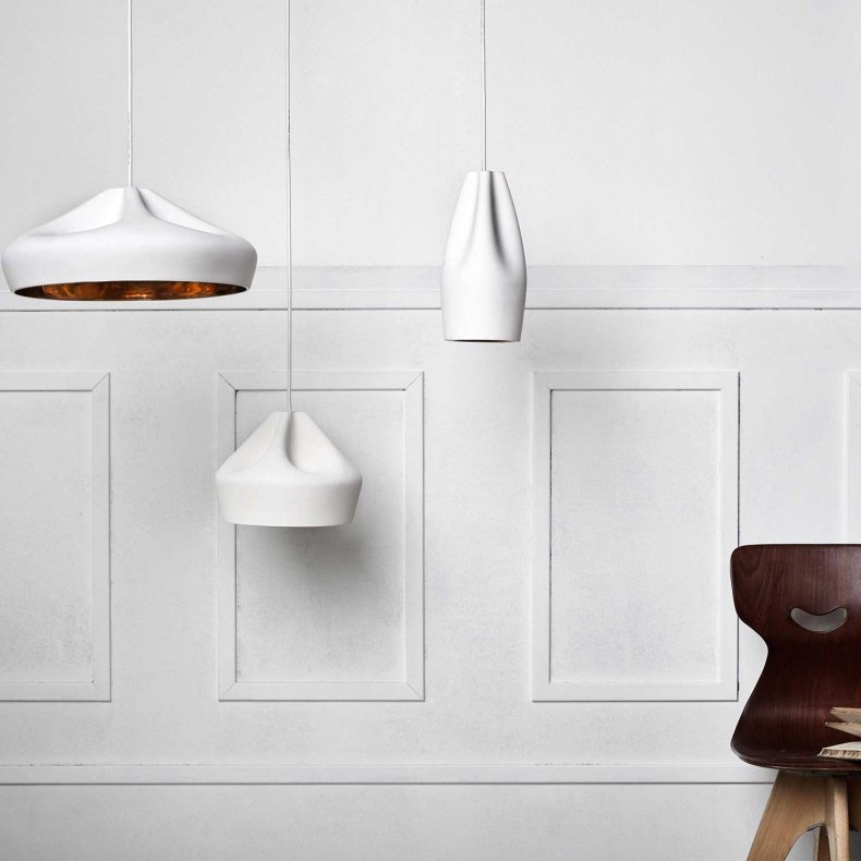 Pleat Box 13 sort/hvid Pendel