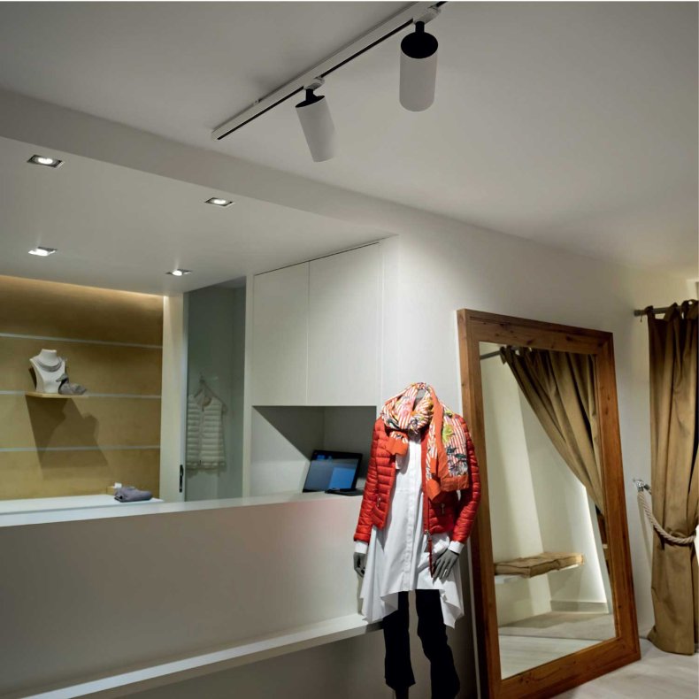 Reed XL Spotlight Track Lighting