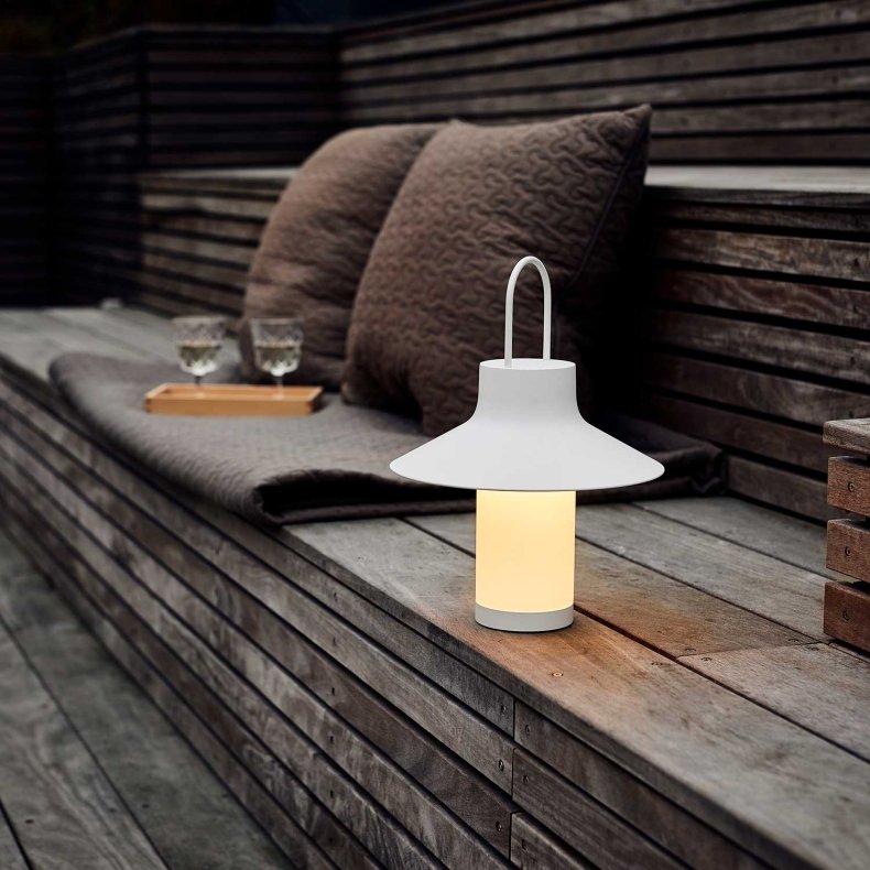 Shadow Large Vit Bordslampa