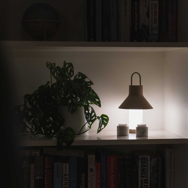 Shadow Small Gr beige Bordslampa