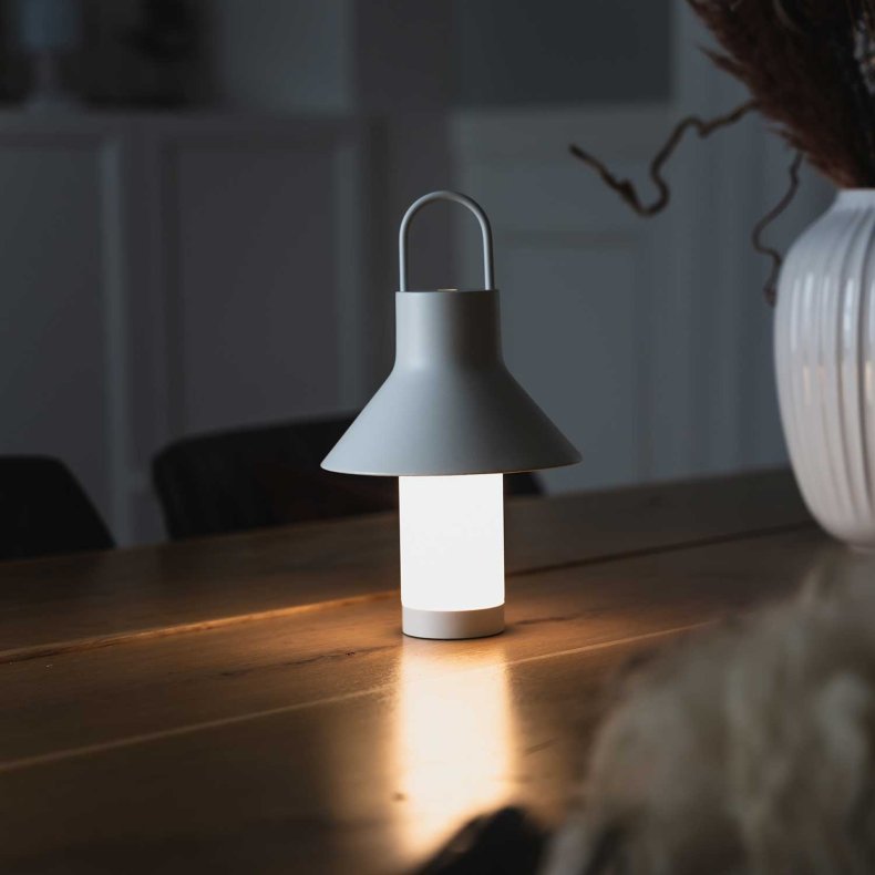 Shadow Small Hvid Bordlampe