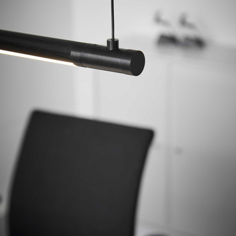 Straw 200 Sort Pendel