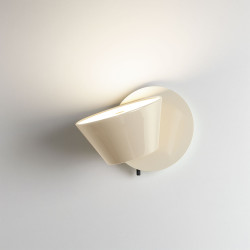 Tam Tam A Wall Light