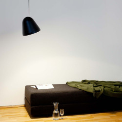 Tilt svart Takpendel