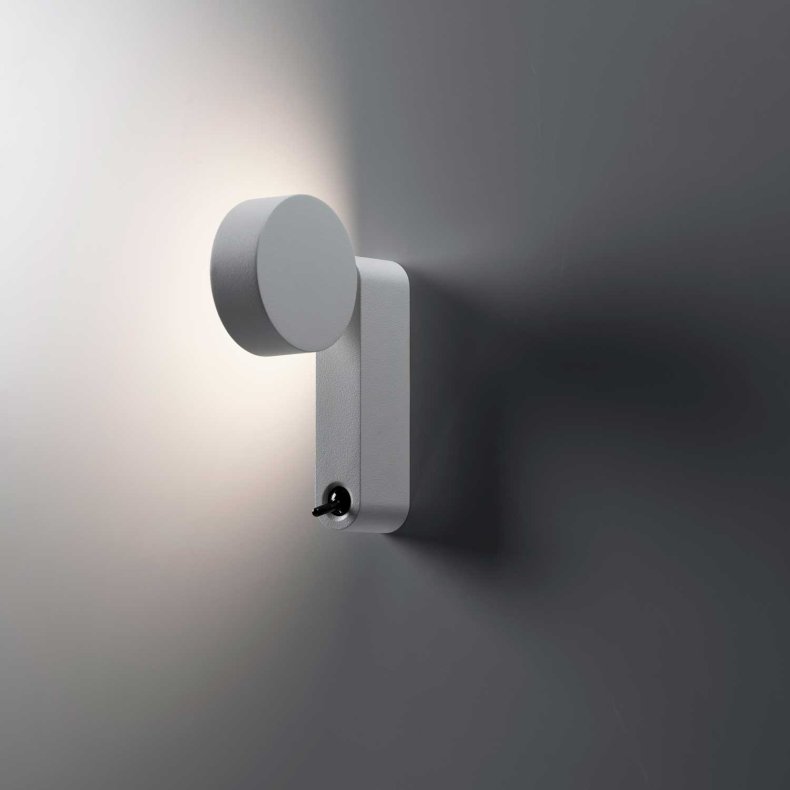 Toggle Wall Light