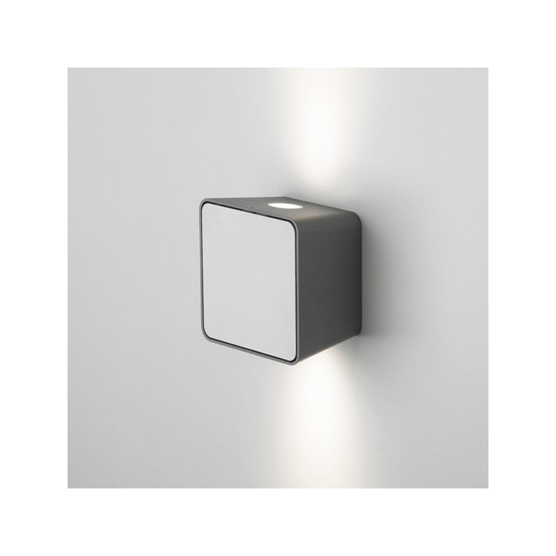 Lab outdoor Wall Lamp